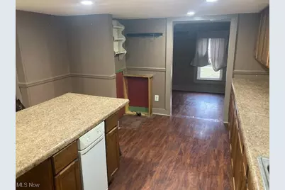 10748 State Route 258 SE, Uhrichsville, OH 44683 - Photo 23