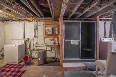 1521 Gibbs Avenue NE, Canton, OH 44705 - Photo 19