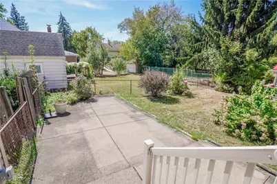 1521 Gibbs Avenue NE, Canton, OH 44705 - Photo 21