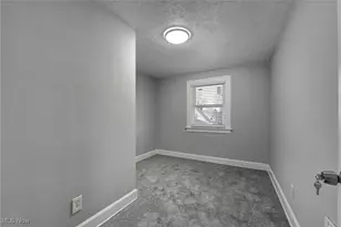 1134 W 19th St, Lorain, OH 44052 - Photo 21