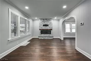 1134 W 19th St, Lorain, OH 44052 - Photo 9