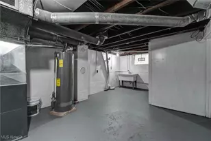 1134 W 19th St, Lorain, OH 44052 - Photo 33