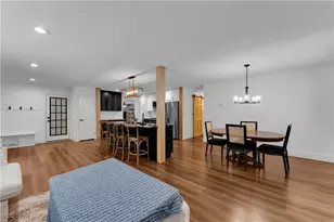 2911 Lydia Dr, Grandview Heights, OH 44147 - Photo 7