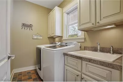 1957 W Swan Lake Circle, Kent, OH 44240 - Photo 25