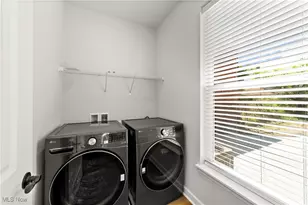 2240 E 97th St, Loveland, OH 44106 - Photo 9