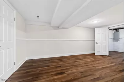 578 N Main Street, Amherst, OH 44001 - Photo 33