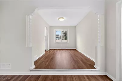 578 N Main Street, Amherst, OH 44001 - Photo 9