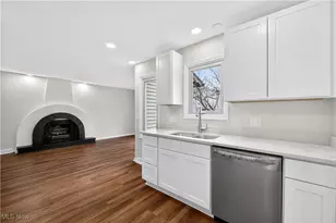 578 N Main St, Amherst, OH 44001 - Photo 13