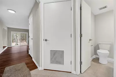 578 N Main Street, Amherst, OH 44001 - Photo 3
