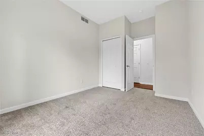 578 N Main Street, Amherst, OH 44001 - Photo 29