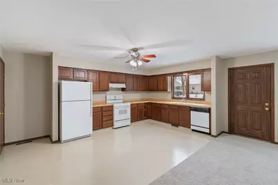 601 Sill Avenue, Cuyahoga Falls, OH 44221 - Photo 11