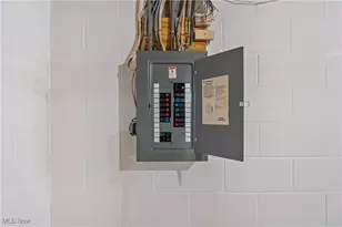 601 Sill Ave, Cuyahoga Falls, OH 44221 - Photo 29