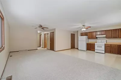 601 Sill Avenue, Cuyahoga Falls, OH 44221 - Photo 9