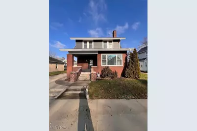 221 W 10th Street, Dover, OH 44622 - Photo 1