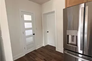 221 W 10th St, Dover, OH 44622 - Photo 19