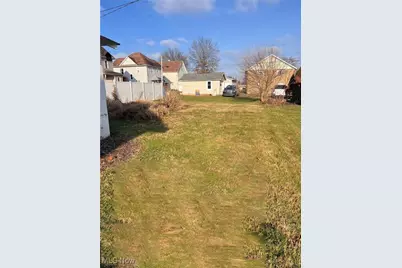 221 W 10th Street, Dover, OH 44622 - Photo 7