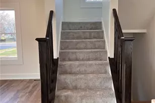 221 W 10th St, Dover, OH 44622 - Photo 29