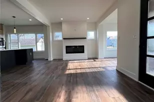 221 W 10th St, Dover, OH 44622 - Photo 25