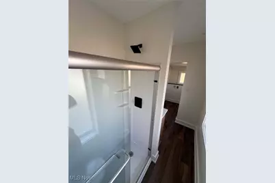 221 W 10th Street, Dover, OH 44622 - Photo 21