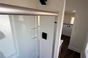 221 W 10th St, Dover, OH 44622 - Photo 21