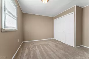 2103 Bollinger Ave NE, Canton, OH 44705 - Photo 21