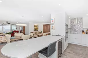 25801 Lakeshore Blvd, Euclid, OH 44132 - Photo 17