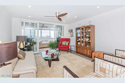 25801 Lake Shore Boulevard #112, Euclid, OH 44132 - Photo 3