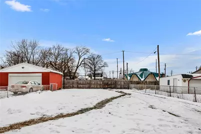 4306 W 52nd Street, Loveland, OH 44144 - Photo 3