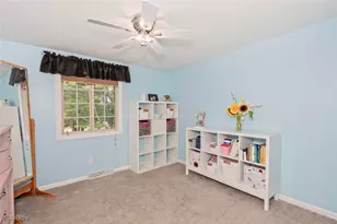 10955 Auburn Rd, Chardon, OH 44024 - Photo 15