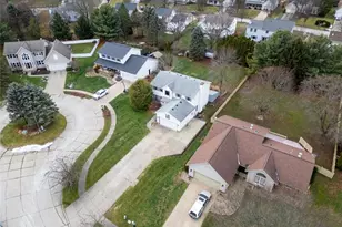 1426 Cherry Wood Cir, Wadsworth, OH 44281 - Photo 43