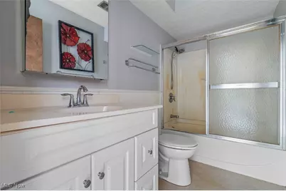 4542 Camelot Circle, Green, OH 44685 - Photo 9