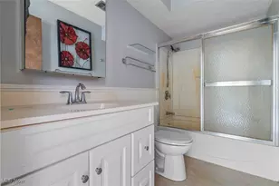 4542 Camelot Cir, Green, OH 44685 - Photo 9