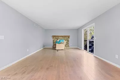 13109 Edison Street NE, Alliance, OH 44601 - Photo 9