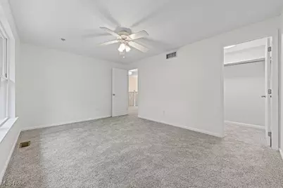 13109 Edison Street NE, Alliance, OH 44601 - Photo 23