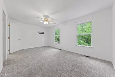 13109 Edison Street NE, Alliance, OH 44601 - Photo 19