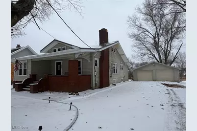 6855 E Sparta Avenue SE, East Sparta, OH 44626 - Photo 1