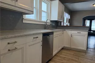 6855 E Sparta Ave SE, East Sparta, OH 44626 - Photo 5