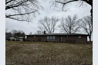 3222 Circleview Drive NW, Dover, OH 44622 - Photo 3