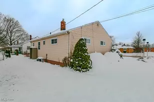 30812 Ronald Dr, Willowick, OH 44095 - Photo 35