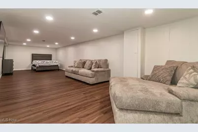 30812 Ronald Drive, Willowick, OH 44095 - Photo 29