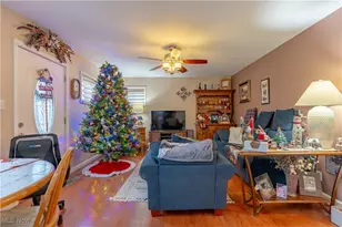 2863 Archwood Pl, Cuyahoga Falls, OH 44221 - Photo 3