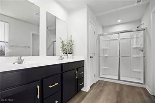 214 Leather Leaf Dr, Elyria, OH 44035 - Photo 19