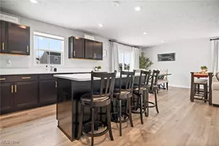 214 Leather Leaf Dr, Elyria, OH 44035 - Photo 3