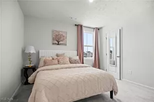 214 Leather Leaf Dr, Elyria, OH 44035 - Photo 29