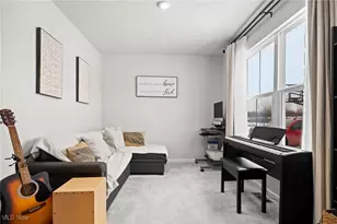 214 Leather Leaf Dr, Elyria, OH 44035 - Photo 13