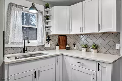 1527 Main Street, Cuyahoga Falls, OH 44221 - Photo 15