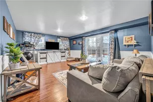 214 Beechwood Dr, Wadsworth, OH 44281 - Photo 5