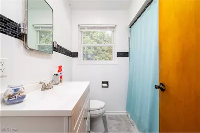 532 Locust Street, Weirton, WV 26062 - Photo 9