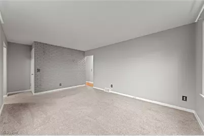 568 Stevenson Avenue, Akron, OH 44312 - Photo 9