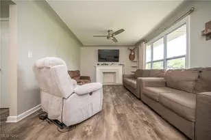 40 Woodleigh Ct, Austintown, OH 44511 - Photo 7